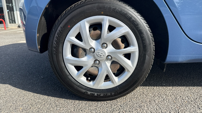 Hyundai i10 1.0 SE 5dr Petrol Hatchback